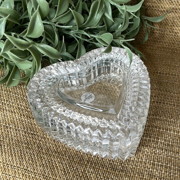 Cristal D'Arques Garanti Genuine Lead Crystal Heart‎ Shaped Trinket Box France - Picture 3 of 11